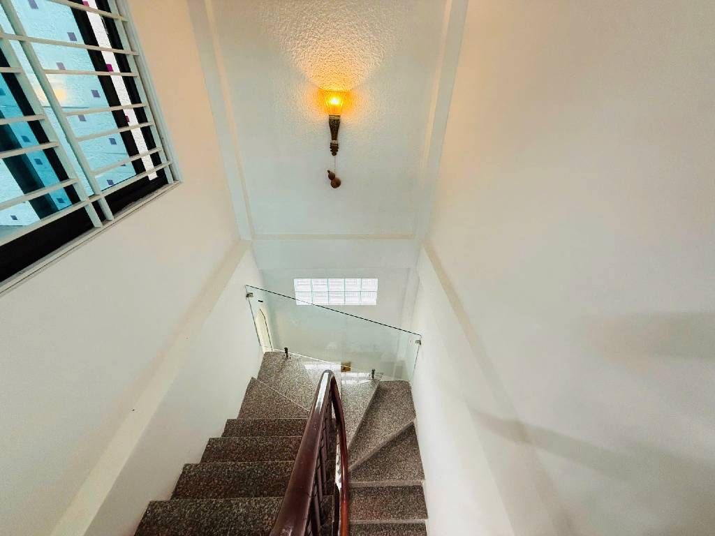 Bán nhà Hồ Đắc Di - diện tích 40m2 6 tầng - gần ô tô - giá 12 tỷ