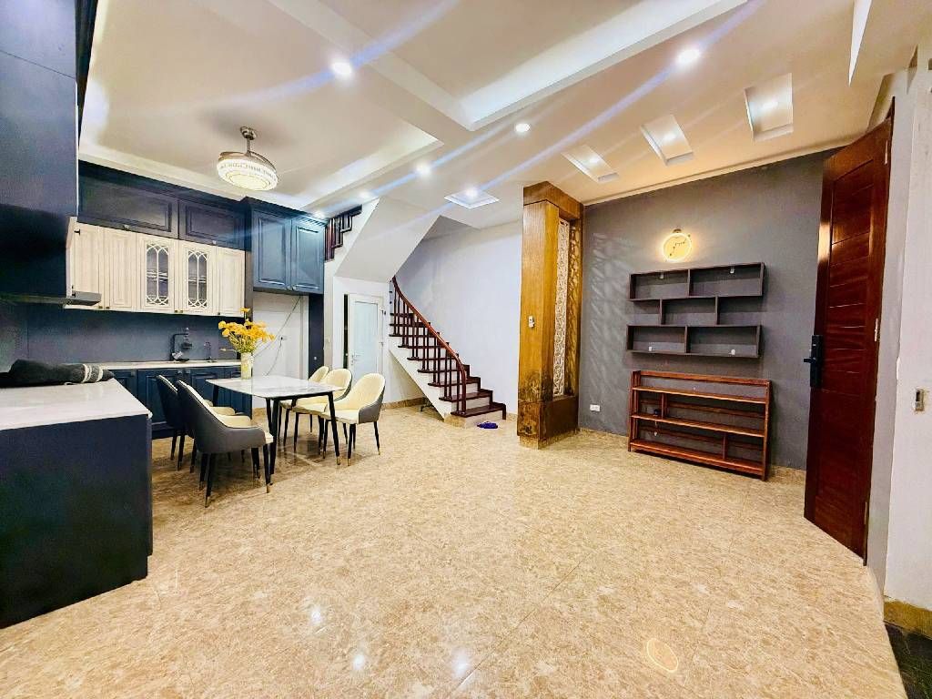 Bán nhà Hồ Đắc Di - diện tích 40m2 6 tầng - gần ô tô - giá 12 tỷ