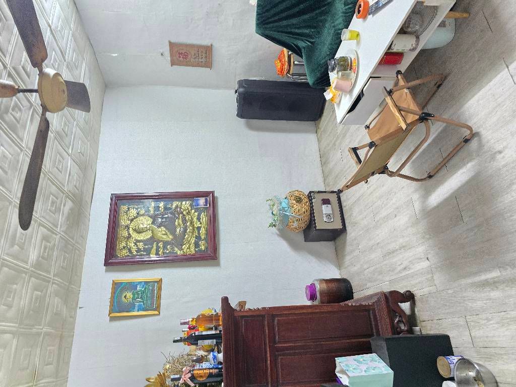 Bán nhà Thái Thịnh - diện tích 35.3m2 1 tầng - mặt phố - giá 4.8 tỷ