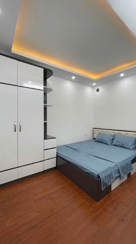 Bán nhà Hồng Mai - diện tích 65m2 2 tầng - gần chợ, hồ ĐH, trường học - giá 4,5 tỷ