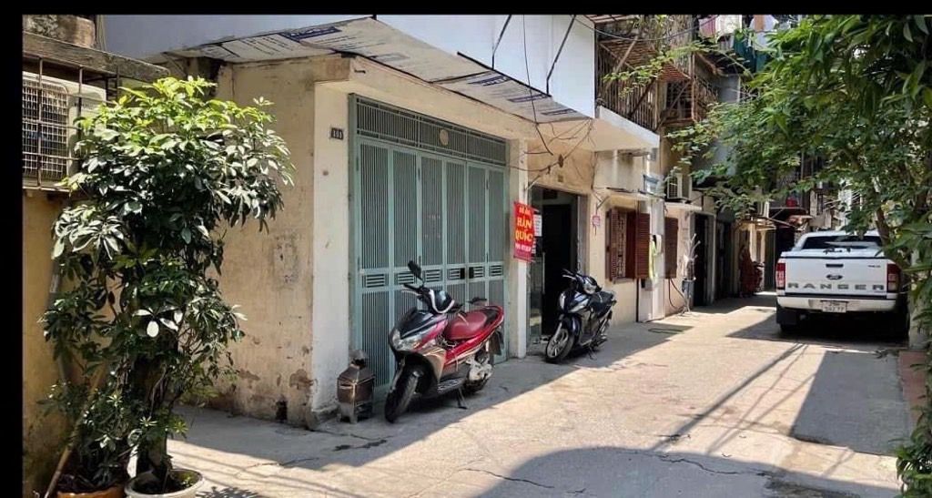 Bán nhà Hồng Mai - diện tích 65m2 2 tầng - gần chợ, hồ ĐH, trường học - giá 4,5 tỷ