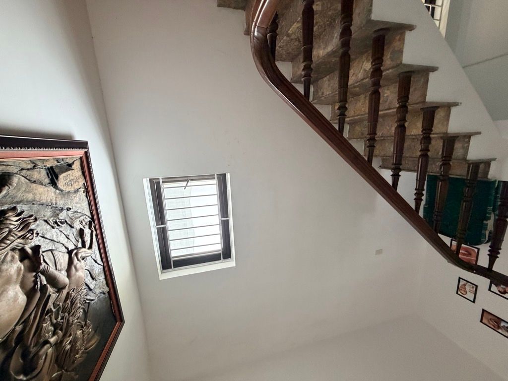 Bán nhà mặt phố Trường lâm 57m2 x 3 tầng, Q. Long Biên - Giá 20,95 tỷ - Ảnh 4