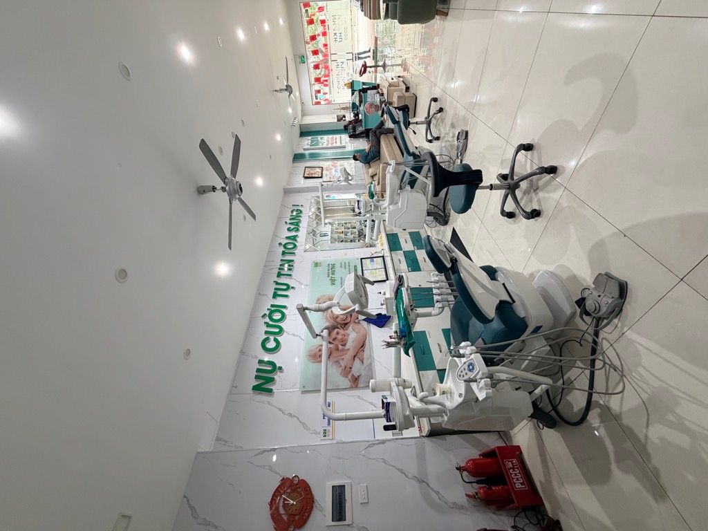 Bán nhà mặt phố Trường lâm 57m2 x 3 tầng, Q. Long Biên - Giá 20,95 tỷ - Ảnh 2