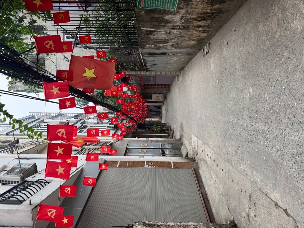 Bán nhà BÙI XƯƠNG TRẠCH - diện tích 42.1m2 2 tầng - GẦN Ô TÔ - giá 2,6 tỷ