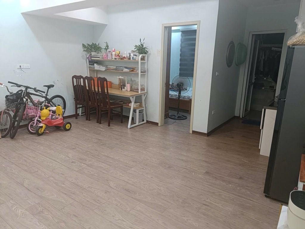 Bán nhà Bán Đảo Linh Đàm - diện tích 61m2 4 tầng - Căn Góc - giá 4 tỷ