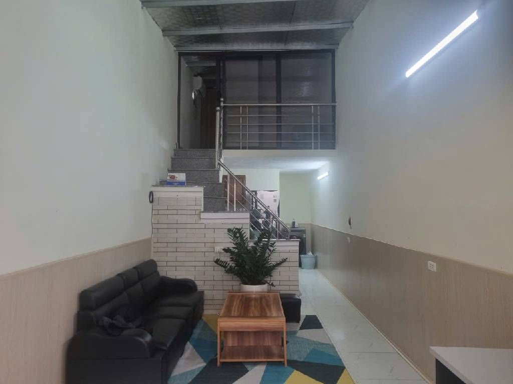 Bán nhà Vĩnh Hưng - diện tích 33m2 2 tầng - Nhà nhỏ hiếm dưới 2 tỷ