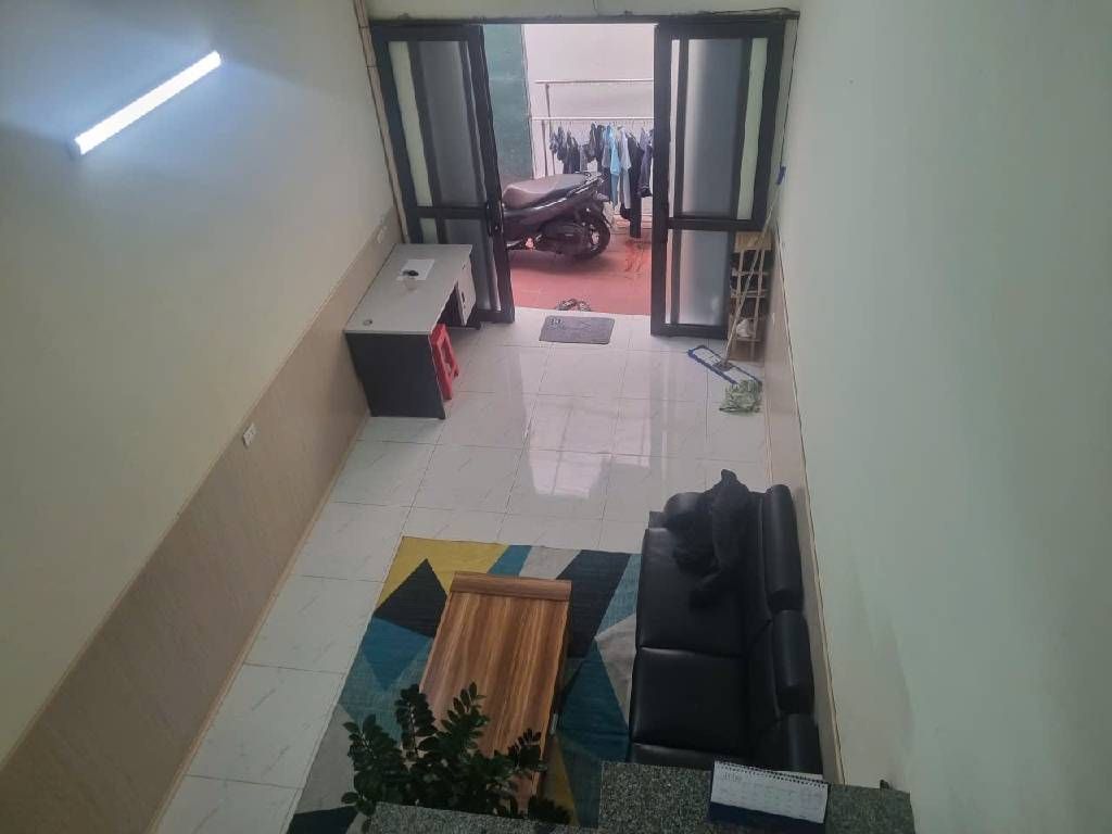 Bán nhà Vĩnh Hưng - diện tích 33m2 2 tầng - Nhà nhỏ hiếm dưới 2 tỷ