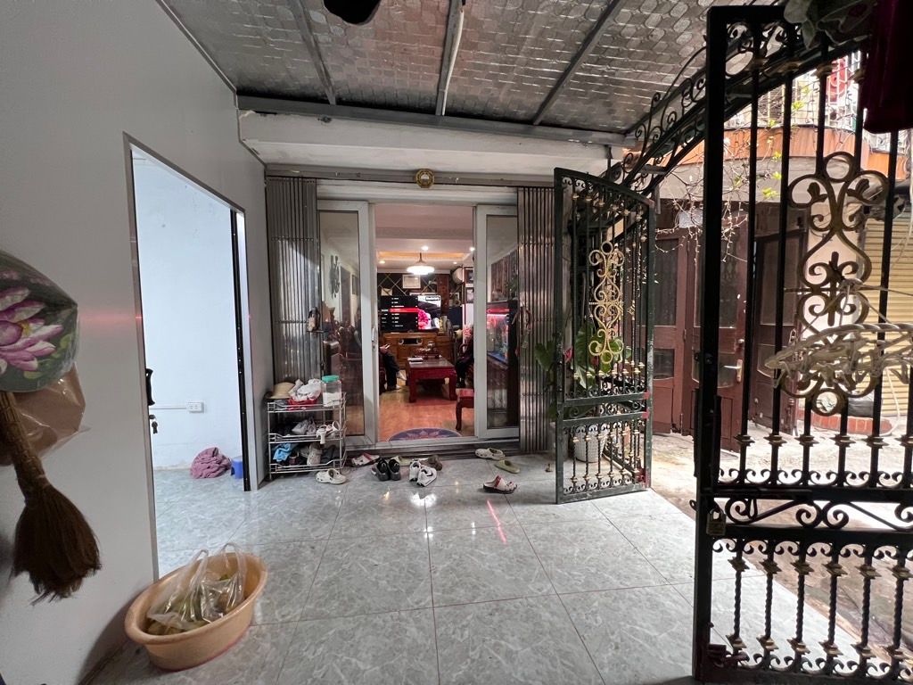 Bán nhà Lương Định Của - diện tích 41.5m2 1 tầng - Ô tô vào nhà - giá 9,5 tỷ