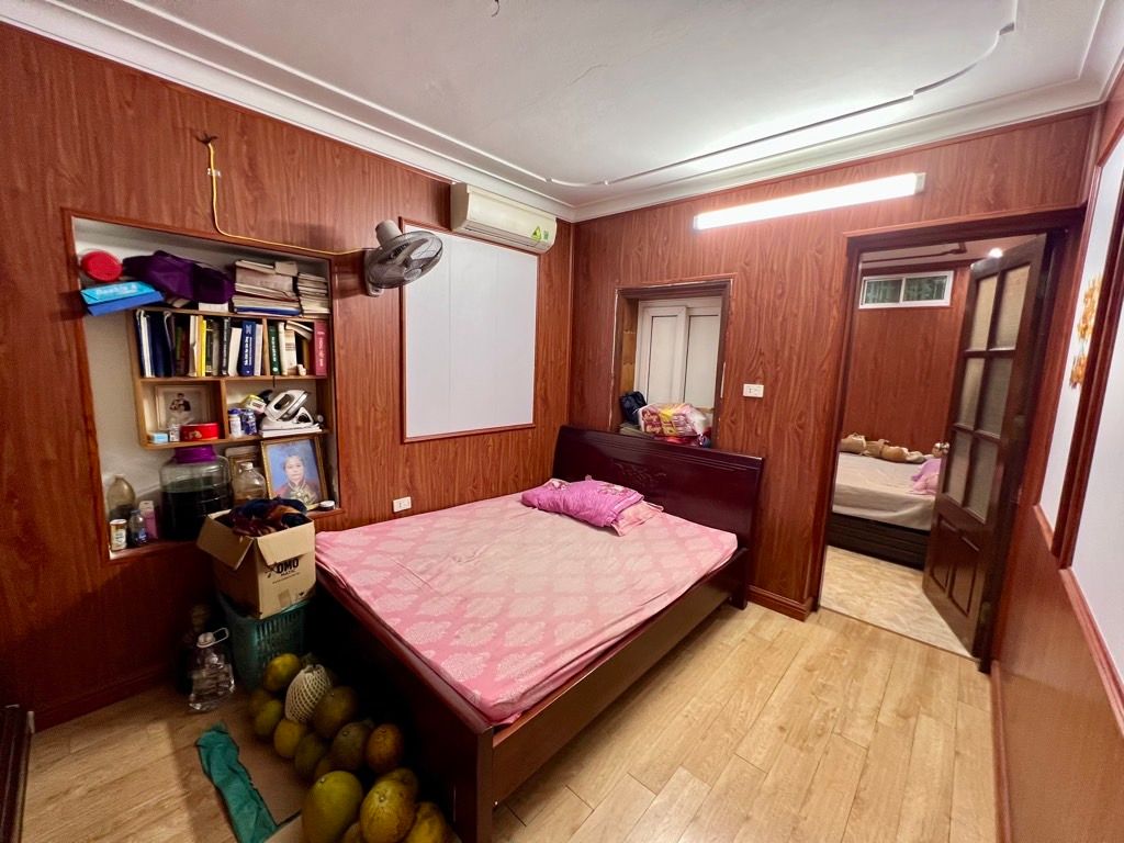 Bán nhà Lương Định Của - diện tích 41.5m2 1 tầng - Ô tô vào nhà - giá 9,5 tỷ