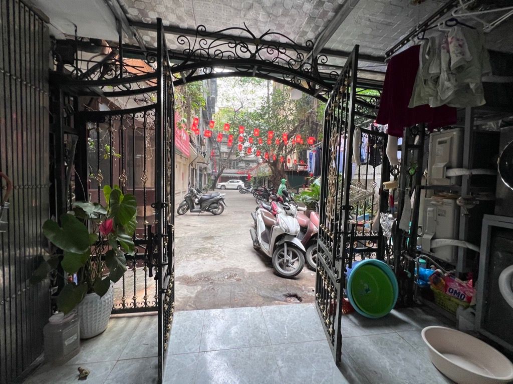 Bán nhà Lương Định Của - diện tích 41.5m2 1 tầng - Ô tô vào nhà - giá 9,5 tỷ