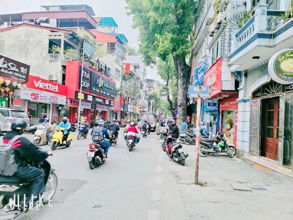 Bán nhà Trương Định - diện tích 39m2 4 tầng - Nhà 4 tầng cho thuê cực đỉnh - giá 9,6 tỷ