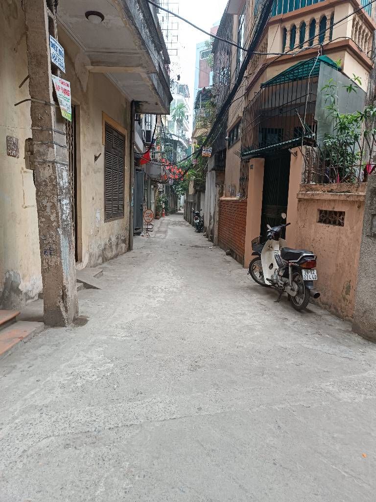 Bán nhà Đông Tác - diện tích 75.2m2 4 tầng - nhà đẹp hiếm có - giá 18,5 tỷ