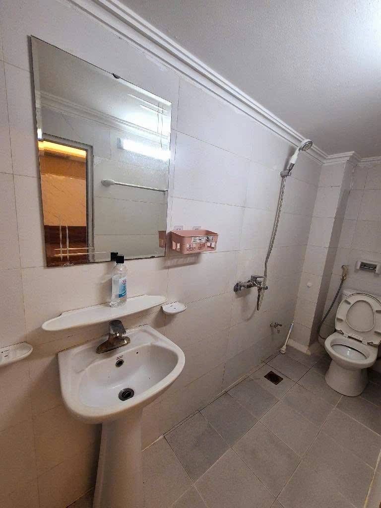 Bán nhà Hào Nam - diện tích 25m2 4 tầng - Nhà đẹp hiếm có - giá 7,9 tỷ