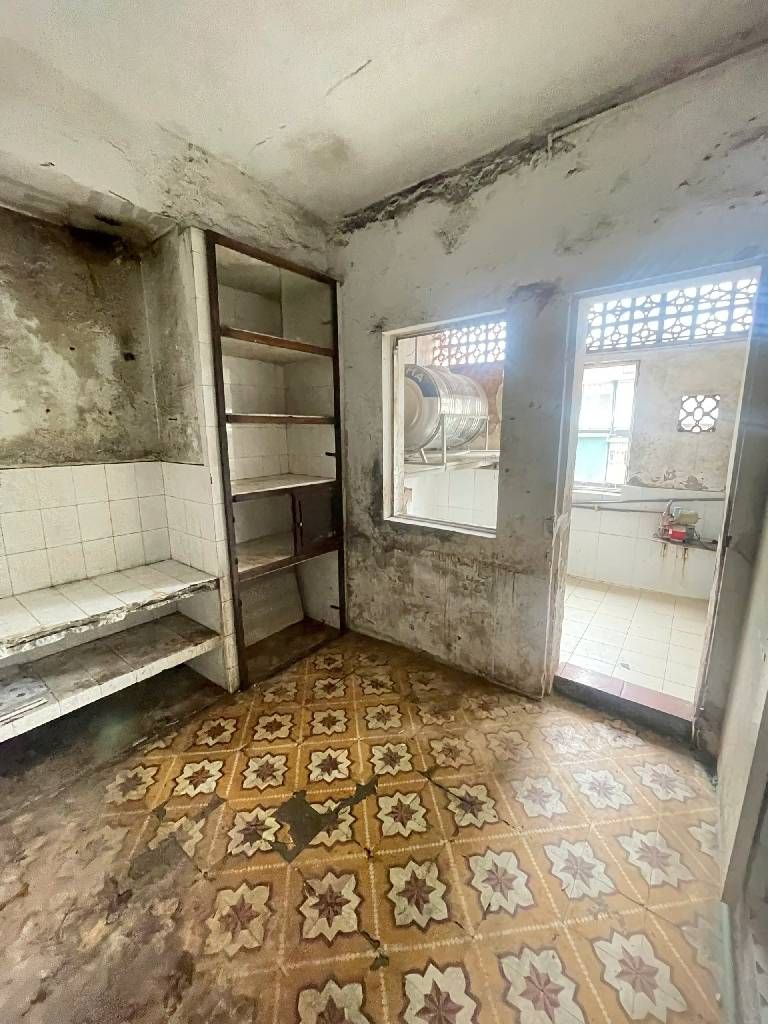 Bán nhà Phương Mai - diện tích 85m2 1 tầng - Nhà đẹp hiếm có - giá 4,65 tỷ