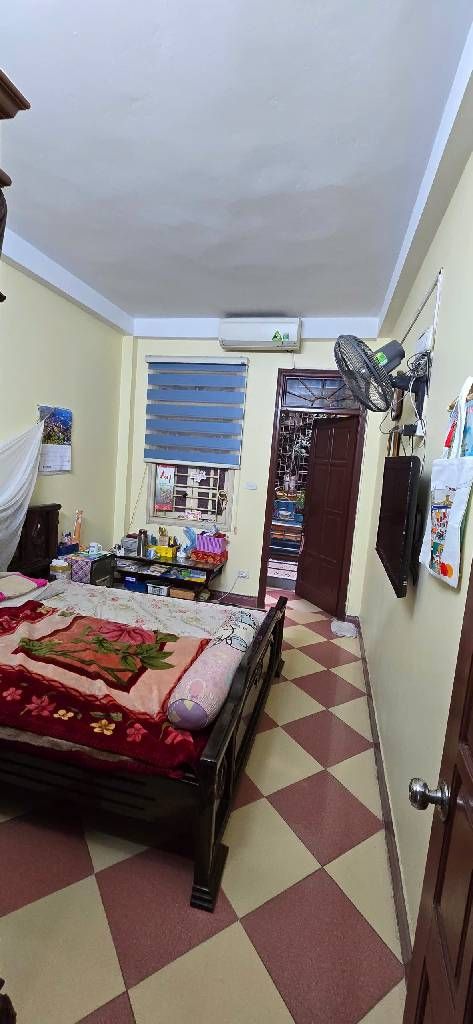 Bán nhà Kim Giang - diện tích 56,7m2 4 tầng - Lô góc 3 mặt thoáng - giá 14 tỷ