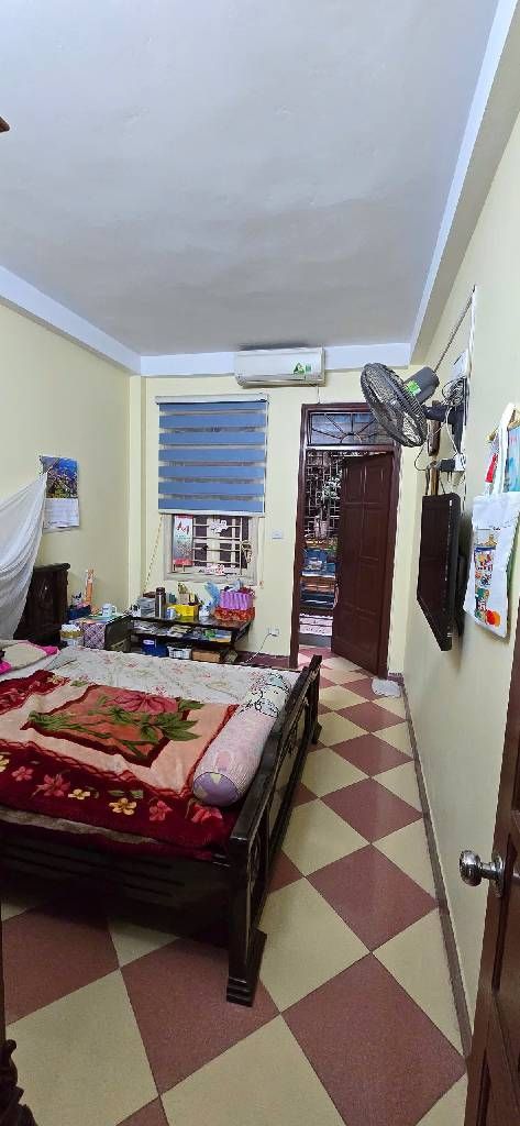 Bán nhà Kim Giang - diện tích 56,7m2 4 tầng - Lô góc 3 mặt thoáng - giá 14 tỷ