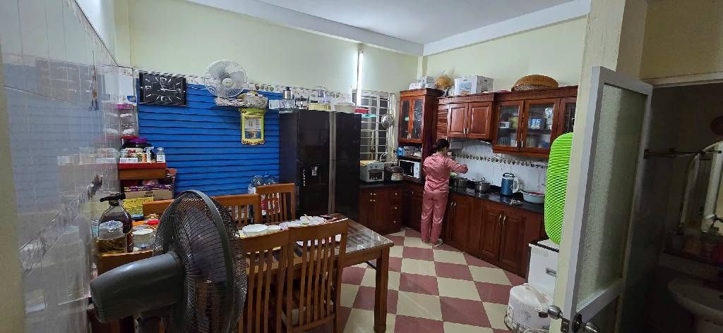 Bán nhà Kim Giang - diện tích 56,7m2 4 tầng - Lô góc 3 mặt thoáng - giá 14 tỷ