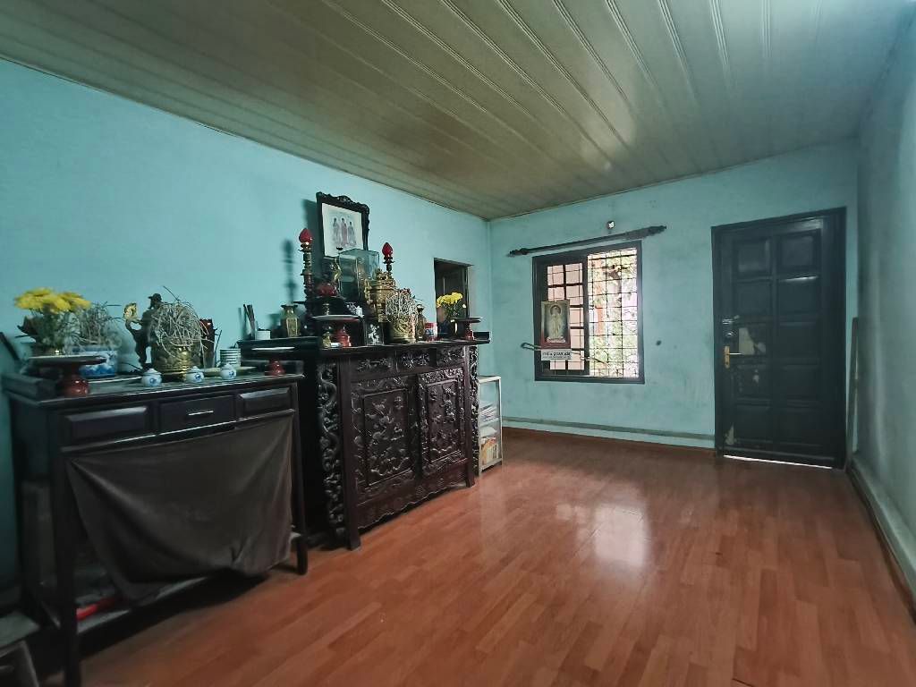 Bán nhà Minh Khai - diện tích 90m2 2 tầng - Ô tô đỗ cửa - giá 7,4 tỷ