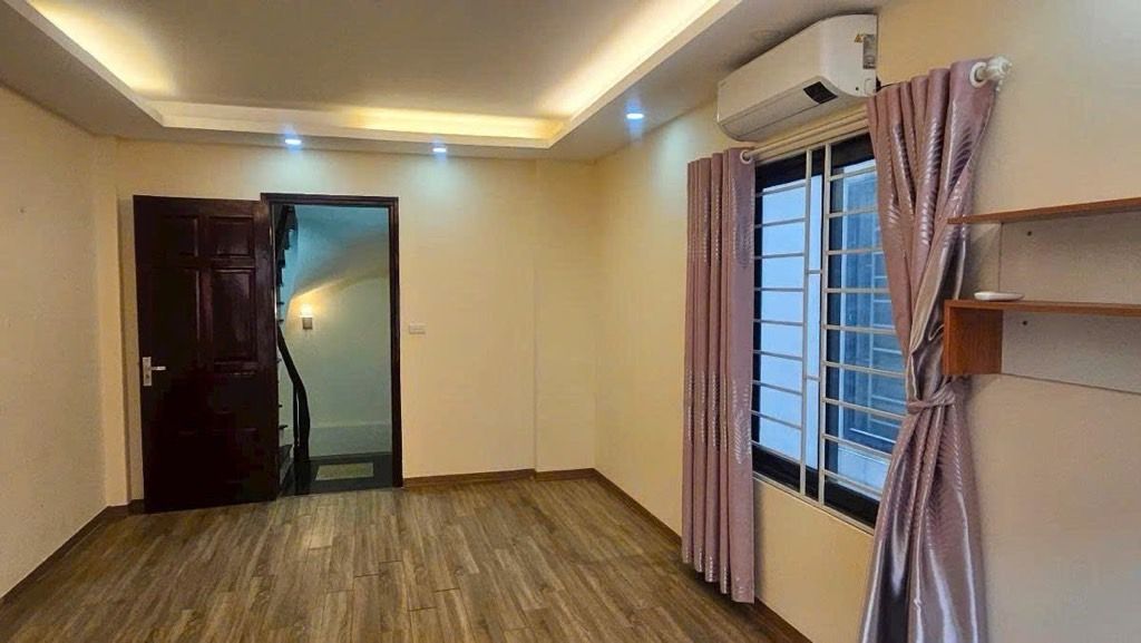 Bán nhà Bạch Mai - diện tích 34,6m2 5 tầng - Lô góc cực thoáng - giá 8,2 tỷ