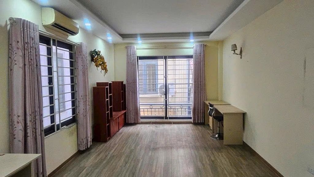 Bán nhà Bạch Mai - diện tích 34,6m2 5 tầng - Lô góc cực thoáng - giá 8,2 tỷ