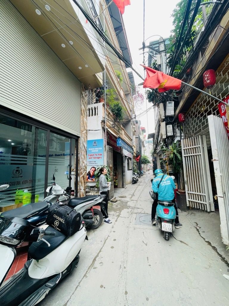 Bán nhà Định Công Hạ - diện tích 70m2 4 tầng - Ô tô chạy vòng quanh - giá 17,9 tỷ