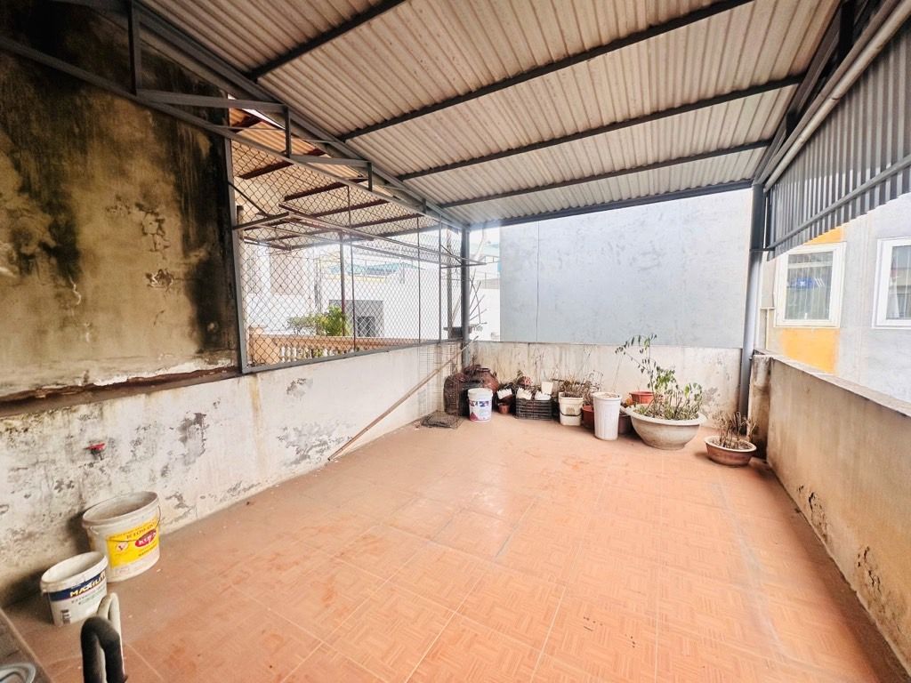 Bán nhà Định Công Hạ - diện tích 70m2 4 tầng - Ô tô chạy vòng quanh - giá 17,9 tỷ