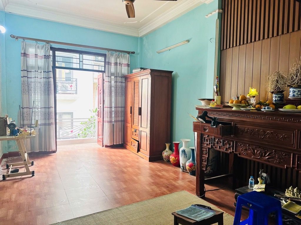 Bán nhà Định Công Hạ - diện tích 70m2 4 tầng - Ô tô chạy vòng quanh - giá 17,9 tỷ