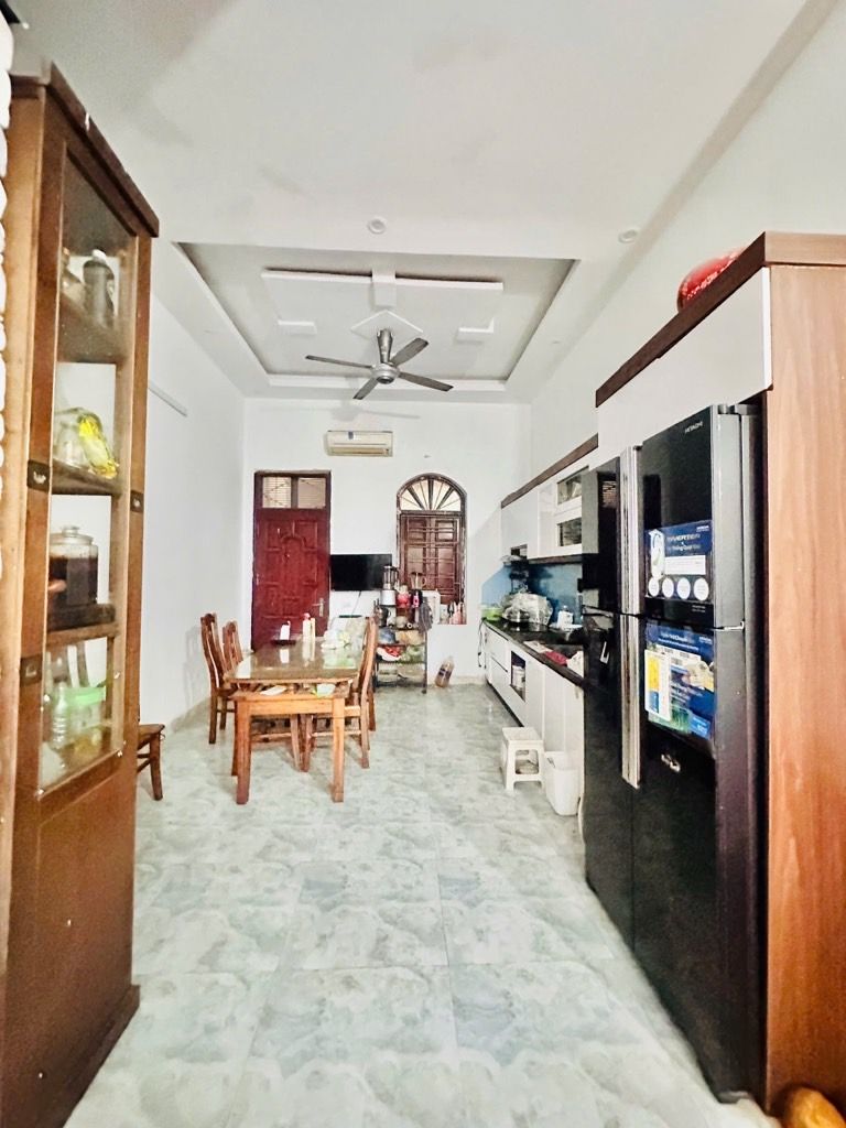 Bán nhà Định Công Hạ - diện tích 70m2 4 tầng - Ô tô chạy vòng quanh - giá 17,9 tỷ