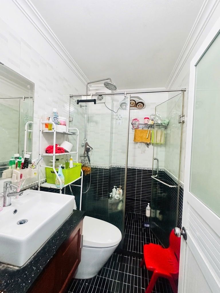 Bán nhà Định Công Hạ - diện tích 70m2 4 tầng - Ô tô chạy vòng quanh - giá 17,9 tỷ