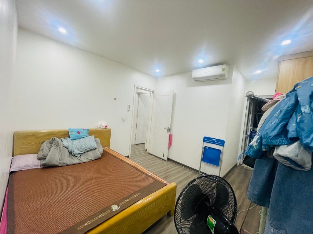 Bán nhà VP5 Linh đàm - diện tích 58,3m2 1 tầng - Ô tô đỗ sảnh - giá 5 tỷ