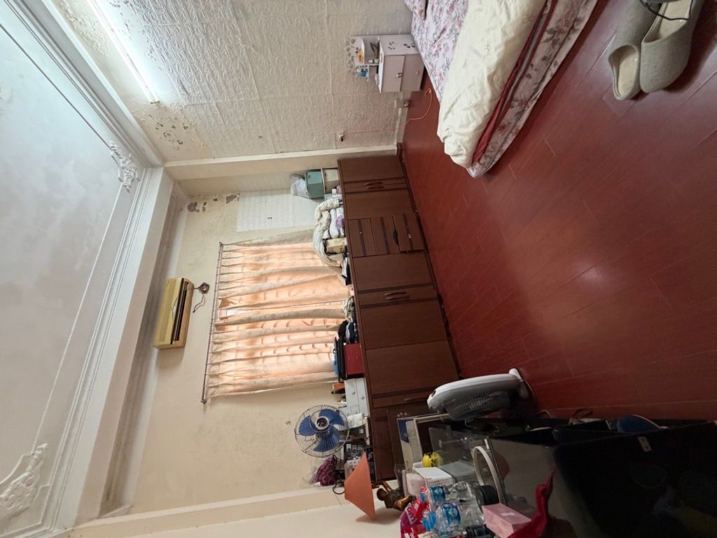 Bán nhà Tân Mai - diện tích 38m2 4 tầng - Ô tô đỗ cửa - giá 3,6 tỷ