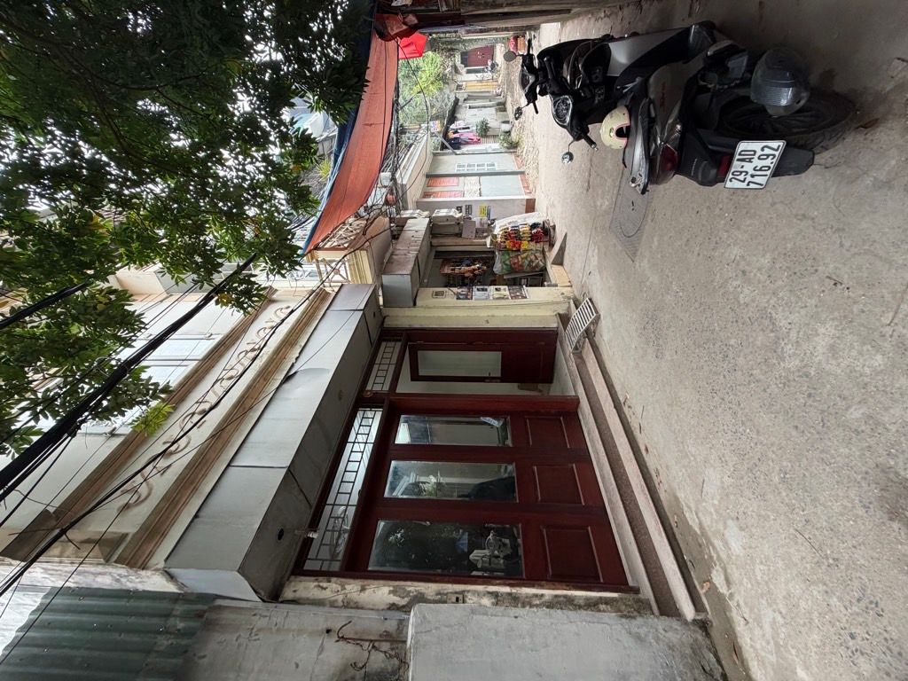 Bán nhà Tân Mai - diện tích 38m2 4 tầng - Ô tô đỗ cửa - giá 3,6 tỷ