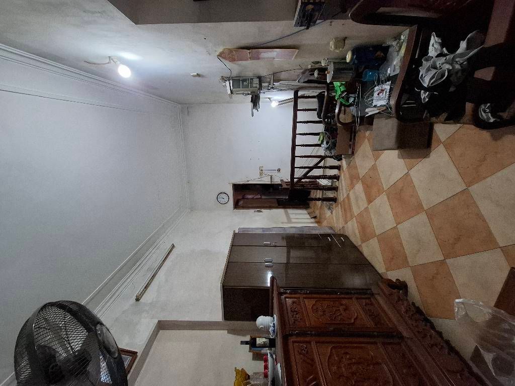 Bán nhà Thịnh Quang - diện tích 46m2 3 tầng - gần ô tô - giá 9,4 tỷ