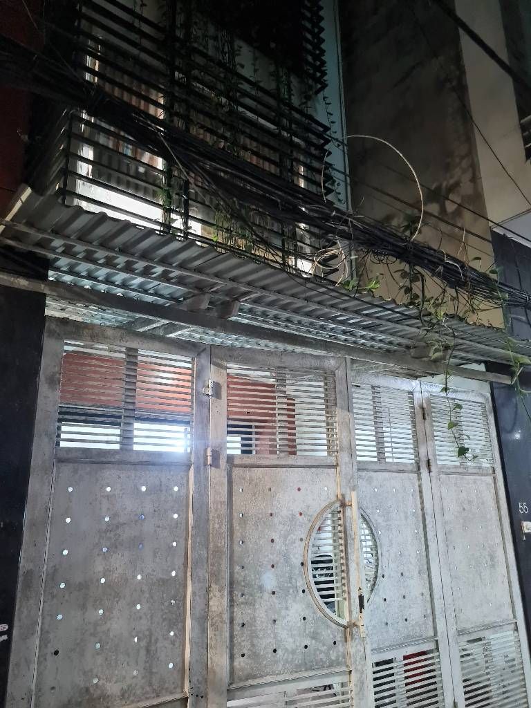 Bán nhà Định Công - diện tích 68m2 5 tầng - Ô TÔ VÀO NHÀ - giá 21 tỷ