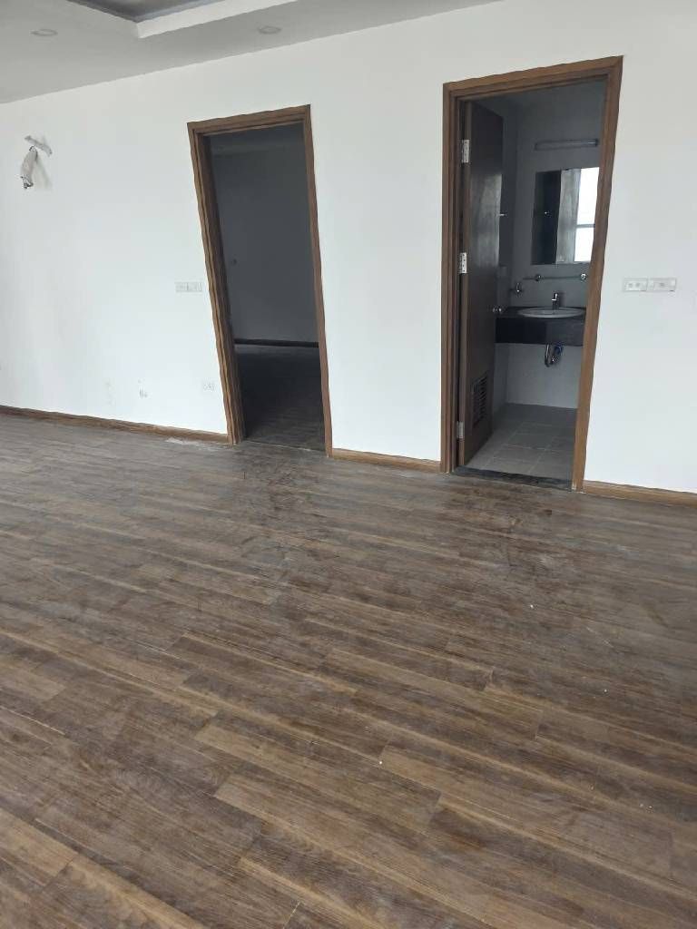 Bán nhà Trần Hòa - diện tích 108m2 1 tầng - Chung cư VIP - giá 8,5 tỷ