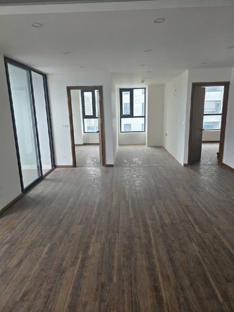 Bán nhà Trần Hòa - diện tích 108m2 1 tầng - Chung cư VIP - giá 8,5 tỷ