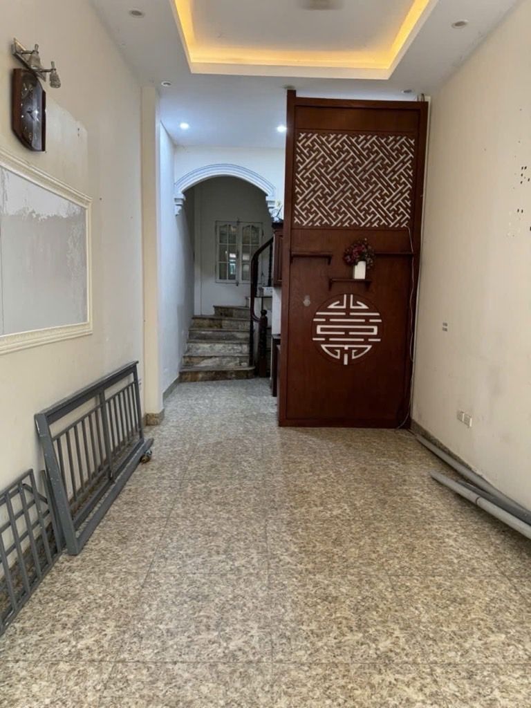 Bán nhà Đền Lừ 1 - diện tích 30m2 5 tầng - Ô TÔ ĐỖ TRÁNH - giá 13,8 tỷ