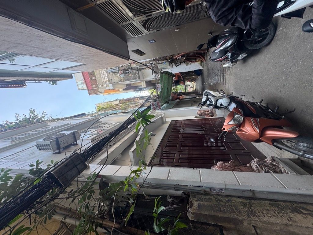 Bán nhà Trần Quang Diệu - diện tích 57m2 3 tầng - Ô tô vào trong nhà - giá 23,5 tỷ