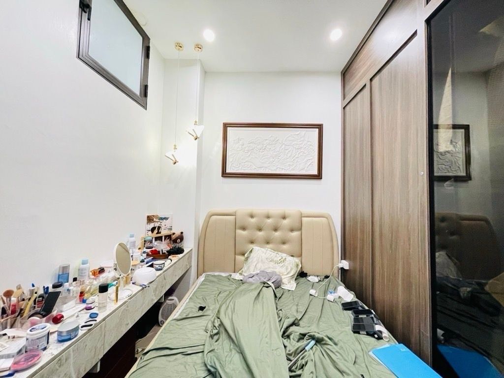 Bán nhà Trương Định - diện tích 70,5m2 2 tầng - Ô tô - giá 23,5 tỷ