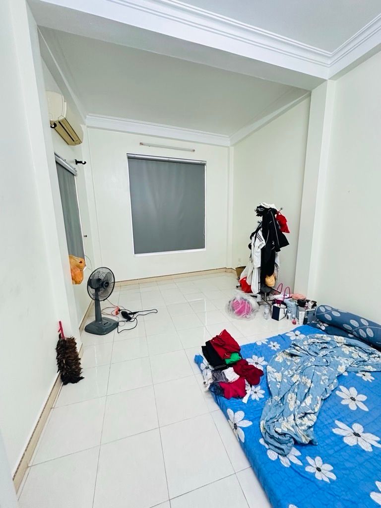 Bán nhà Nam Dư - diện tích 50m2 4 tầng - Ô tô đỗ cửa - giá 8,5 tỷ