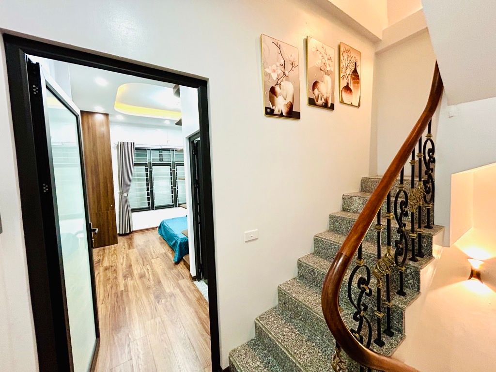 Bán nhà Vân Đồn - diện tích 27.7m2 5 tầng - Cực hiếm nhà bán - giá 7,4 tỷ