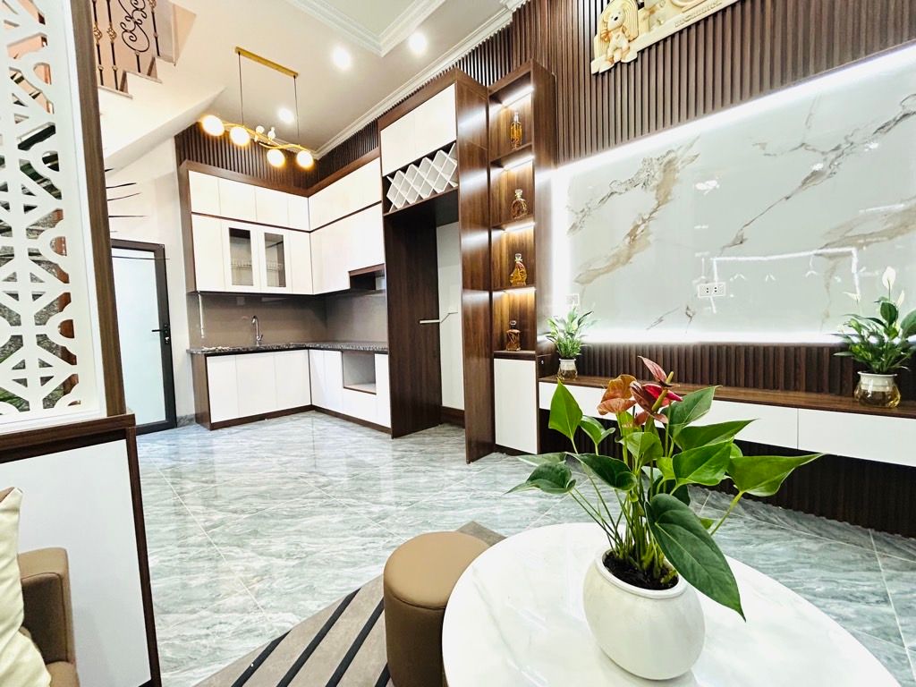 Bán nhà Vân Đồn - diện tích 27.7m2 5 tầng - Cực hiếm nhà bán - giá 7,4 tỷ