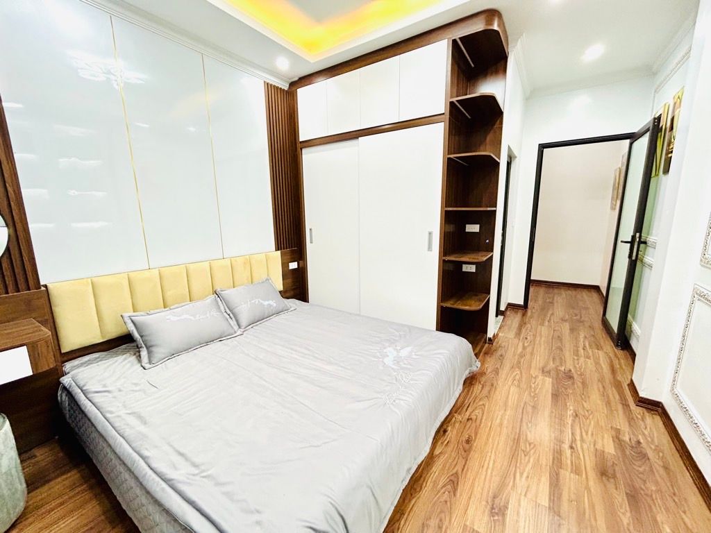 Bán nhà Vân Đồn - diện tích 27.7m2 5 tầng - Cực hiếm nhà bán - giá 7,4 tỷ