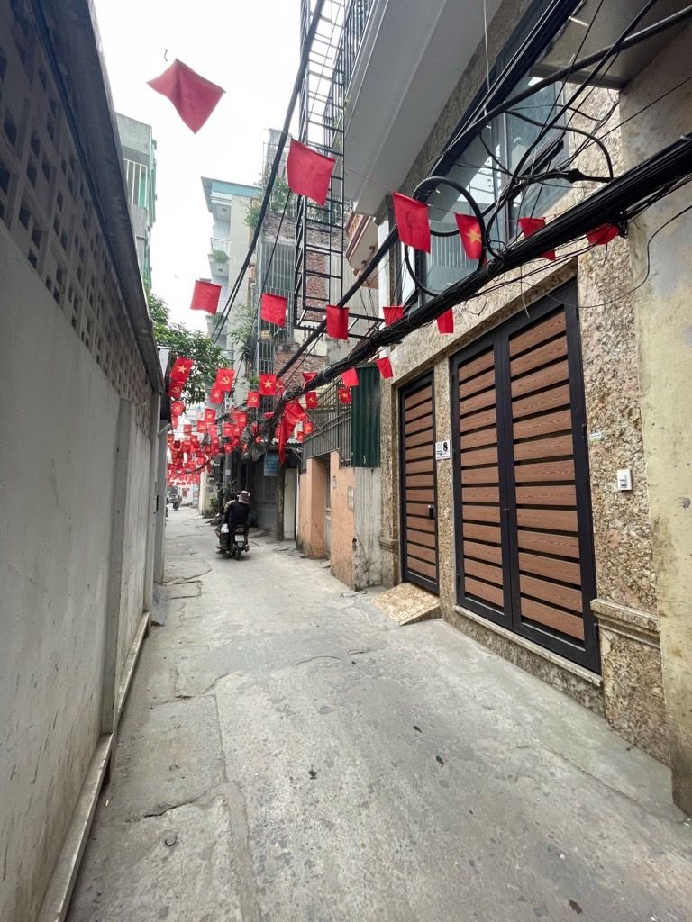 Bán nhà Bùi Xương Trạch - diện tích 59m2 7 tầng - ô tô đỗ cửa - giá 16,8 tỷ