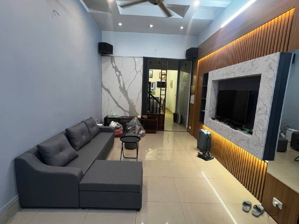 Bán nhà Lương Đình Của - diện tích 45.7m2 4 tầng - gần ô tô - giá 11,5 tỷ