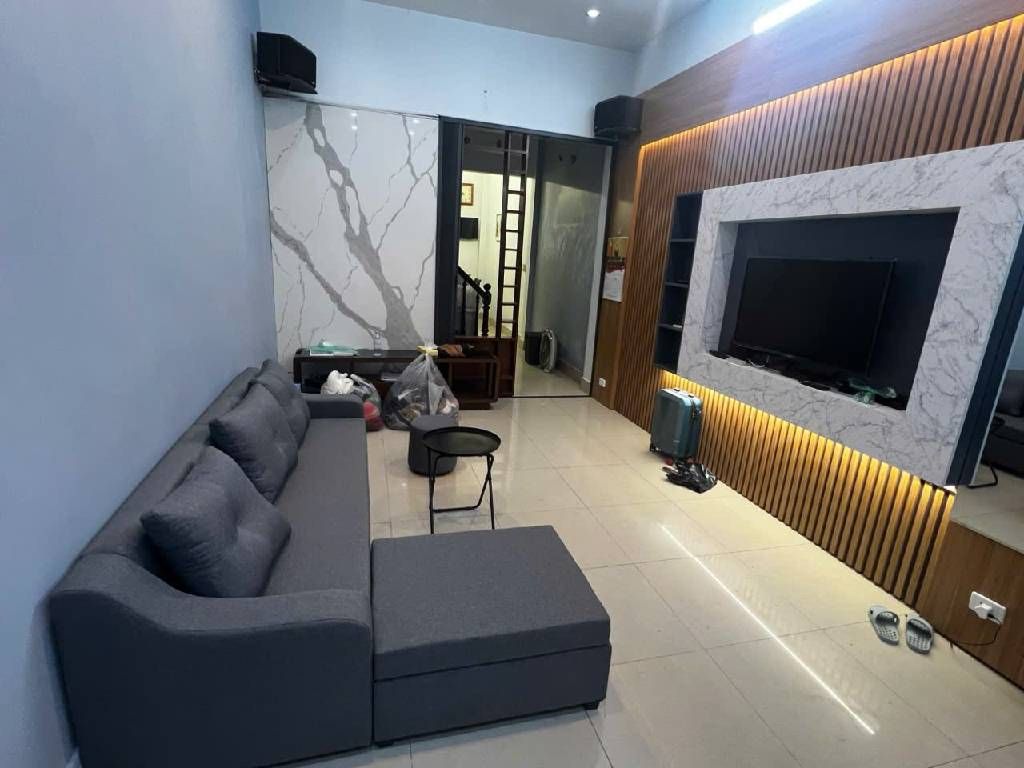 Bán nhà Lương Đình Của - diện tích 45.7m2 4 tầng - gần ô tô - giá 11,5 tỷ