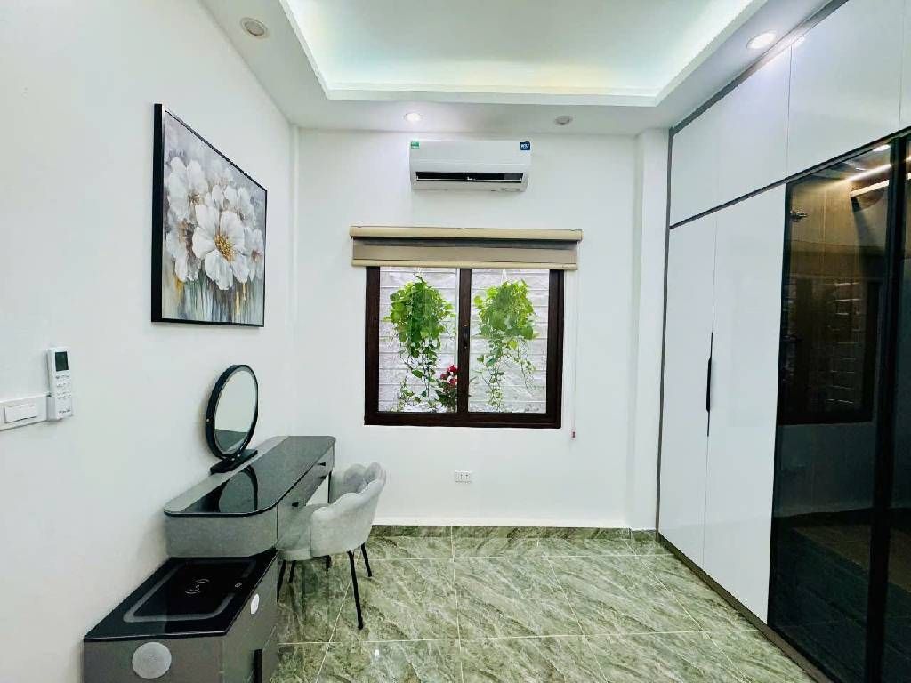 Bán nhà Đê Trần Khát Chân - diện tích 29,6m2 4 tầng - Nhà đẹp ở ngay - giá 7,5 tỷ