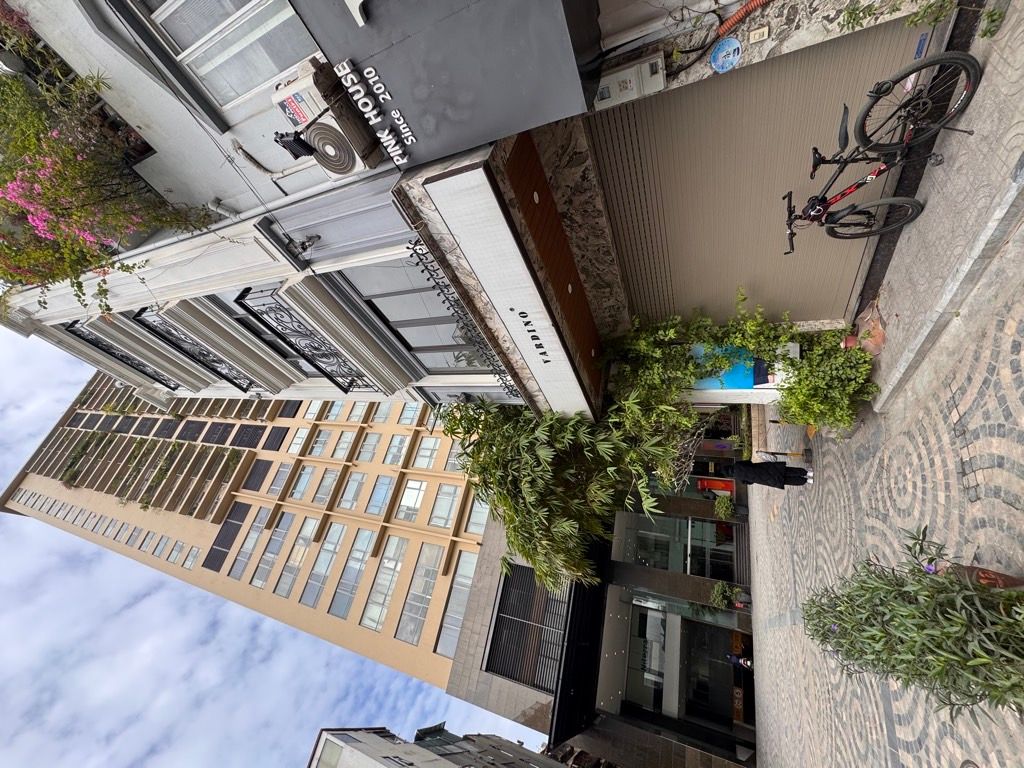 Bán nhà Láng Hạ - diện tích 32m2 6 tầng - Lô góc - giá 20 tỷ