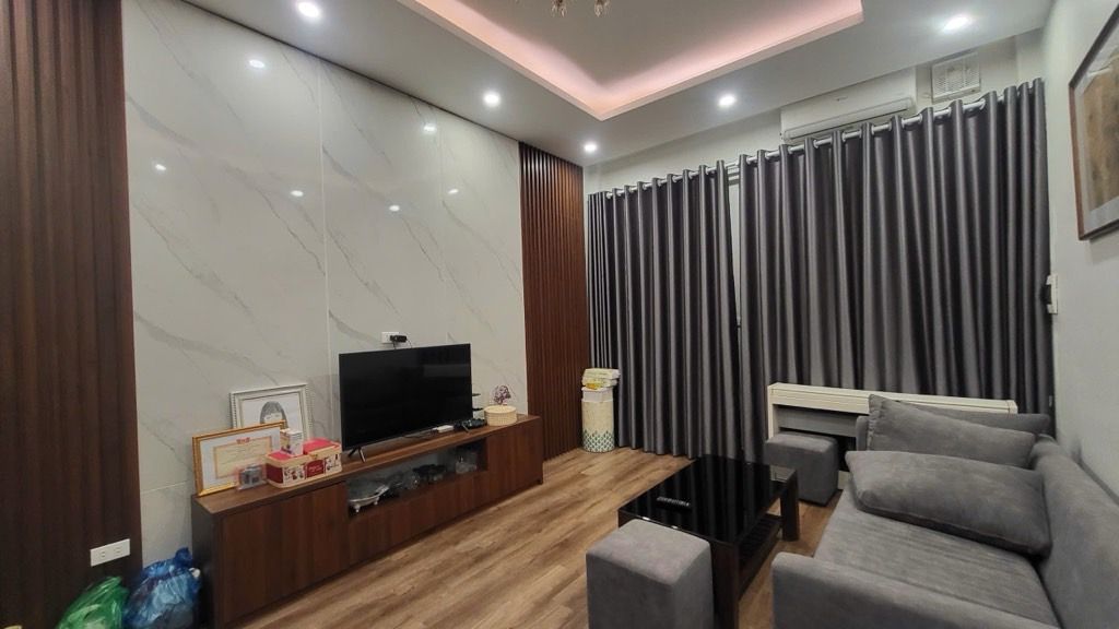 Bán nhà Khương Trung - diện tích 38.5m2 6 tầng - Ô tô đỗ cửa - giá 12,6 tỷ