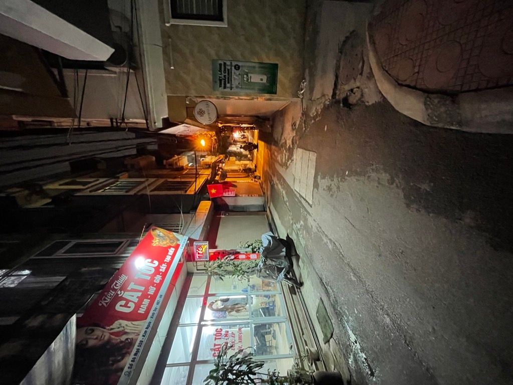 Bán nhà Kim Ngưu - diện tích 22m2 5 tầng - ô tô tránh - giá 7,2 tỷ